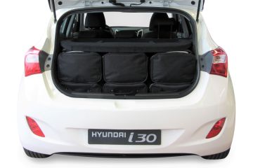 Hyundai i30 (GD) 2012-2016 5d Car-Bags reistassenset