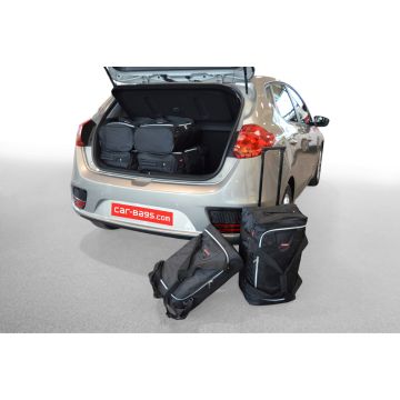 Kia Cee'd (JD) 2012-2018 5d Car-Bags reistassenset